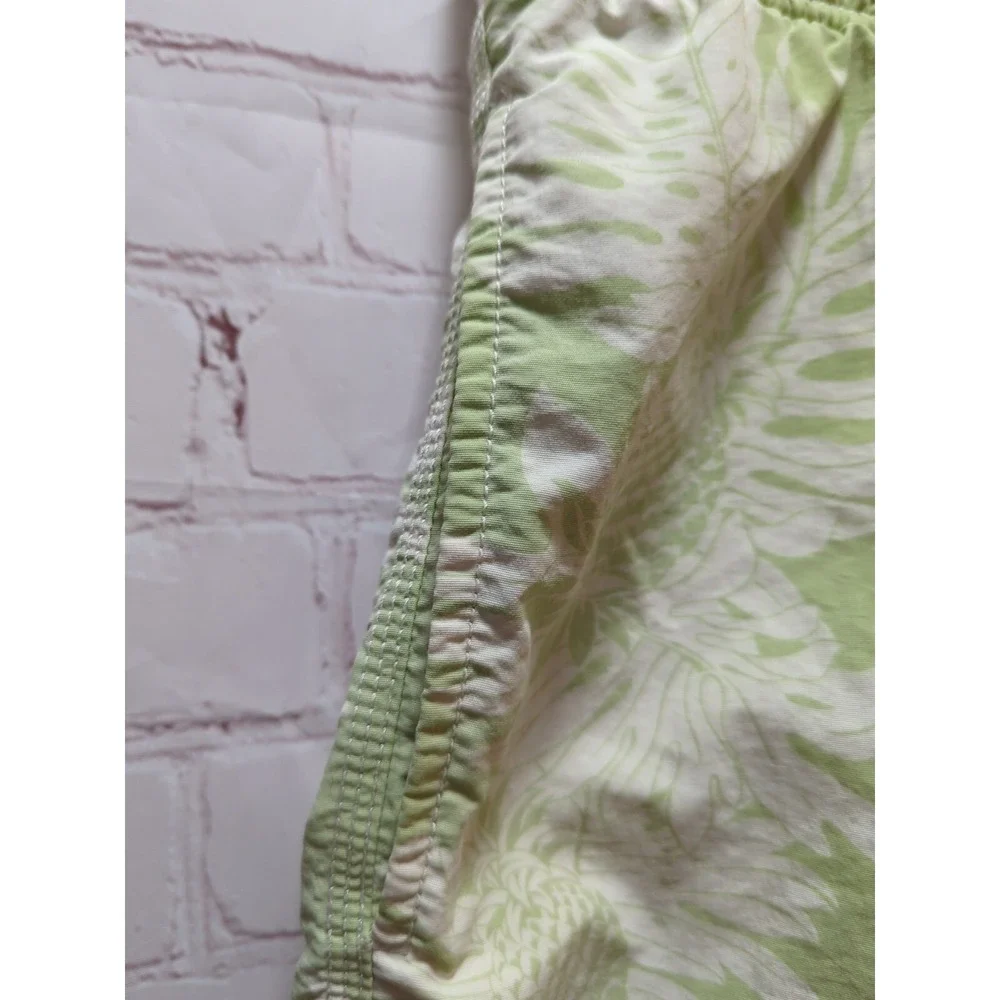 Tommy Bahama Relax Swim Trunks shorts L Green white pineapples Lined suit